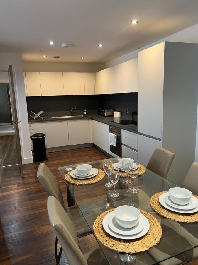 Stunning Manchester City Centre Apartment! Ideal For Small Groups Exterior foto